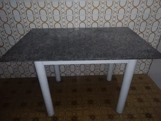 Mesa de granito