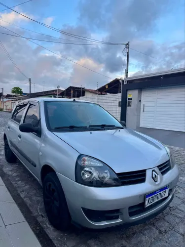 Renault Clio Campus Hi-flex 1.0 16V 5P 2010