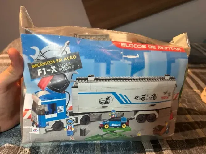 Lego Xalingo Mecânicos em ação F1-X 600 peças Seminovo