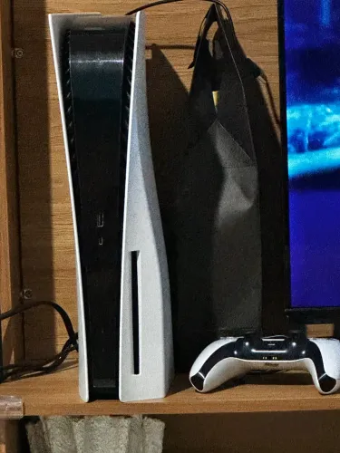 Vende-se vídeo PlayStation 5 3,500 a vista