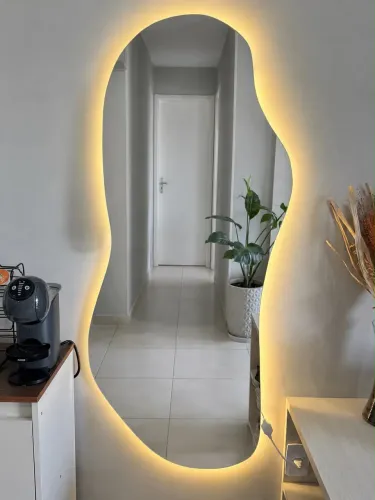 Espelho orgânico com Led