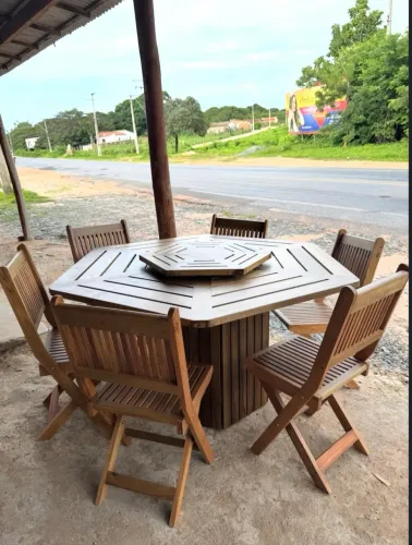 Mesa de madeira 