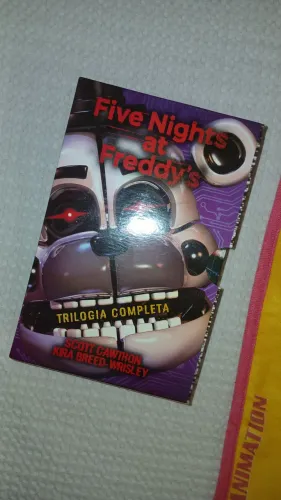 Box Livros FIVE NIGHTS AT FREDDY'S Completo