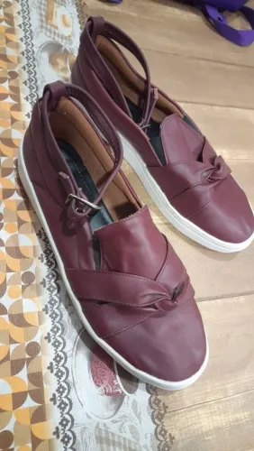 Tênis slip-on feminino