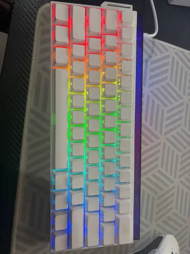 Vendo Teclado gamer competitivo 0,01 ms de resposta