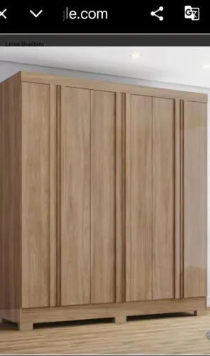 Vendo um guarda roupa de 8 portas seme novo