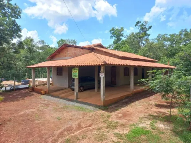 CHÁCARA À VENDA - BALNEÁRIO LAGO DOS CISNES - FELIXLÂNDIA/MG