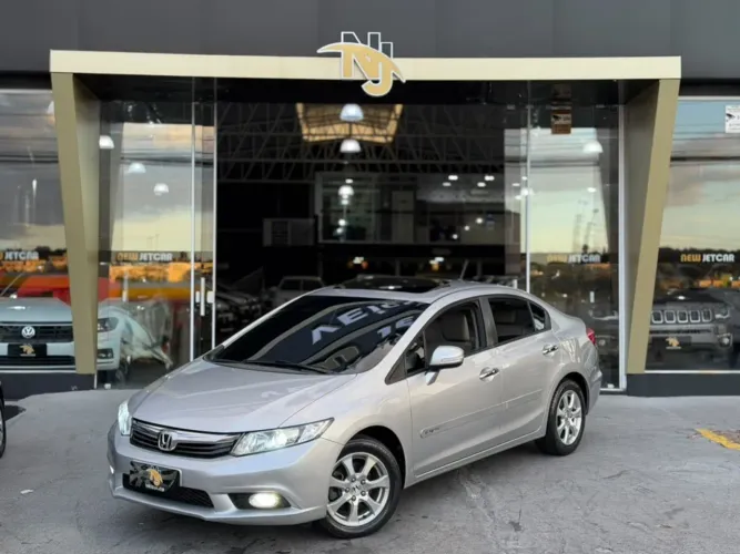 Honda Civic Sedan EXS 1.8/1.8 Flex 16V Aut. 4P 2013