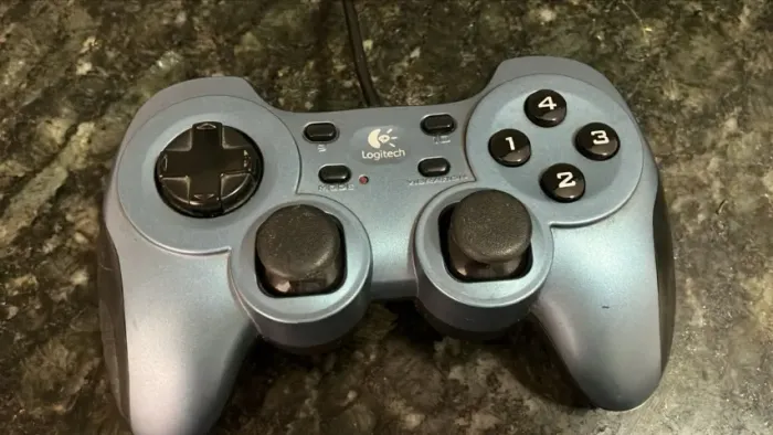 Controle Logitech Rublepad 2