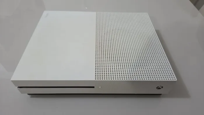 Xbox One S 1Tb