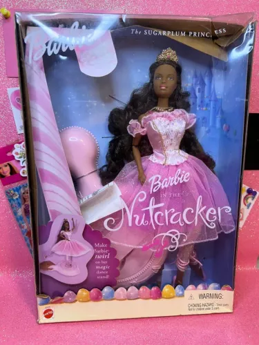 Barbie Clara Quebra nozes AA(ler descrição)