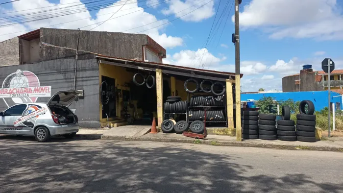Precisa-se de um borracheiro 
