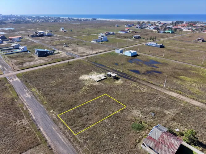 TERRENO À VENDA AREIAS CLARAS