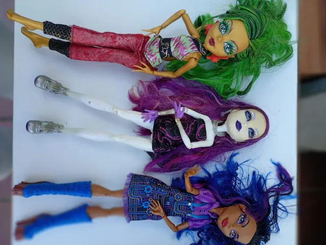 Bonecas monster high