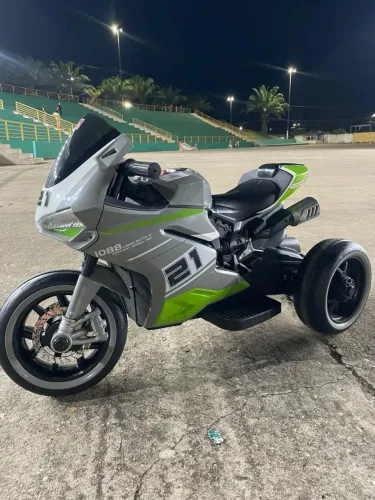 Moto Elétrica Infantil 12W