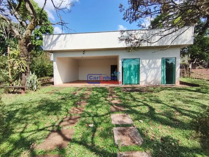 Casa 3 quartos, sendo 1 suíte no bairro Vivêndas Santa Mõnica, Igarapé/MG