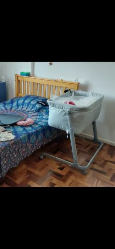Berço Cosco Pluggy acoplado