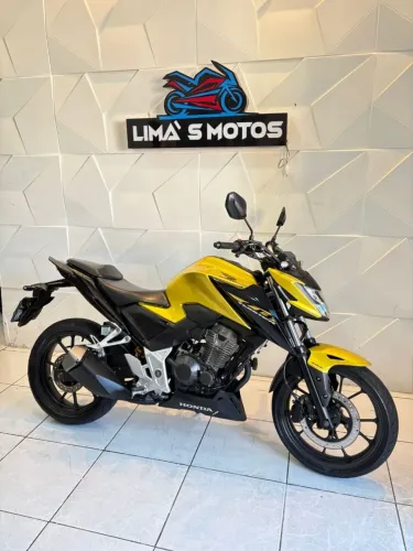 VENDO OU TROCO HONDA CB 300 2024 ( LIMAS MOTOS)