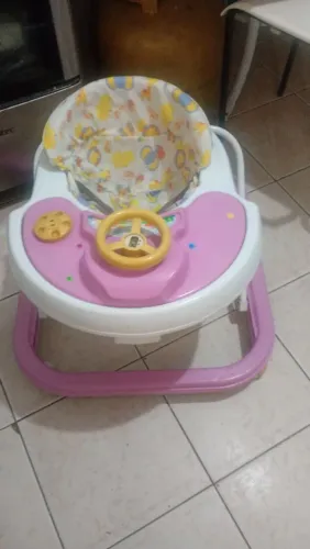 Andador de bebê 