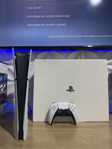 Vendo ou Troco em ps4 + volta PS5 Slim Digital Novinho. Apenas 2 mês de uso !