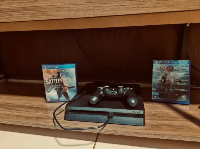 PS4 Slim 2TB + Controle + 2 Jogos