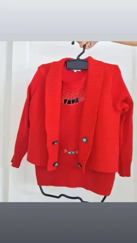 Blusa Tricô 2 em 1 bordada tam M ( vintage )