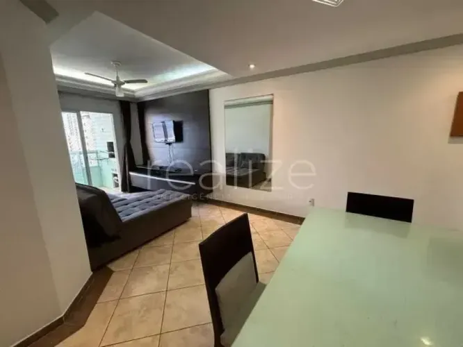 Apartamento de 2 dormitórios mobiliado