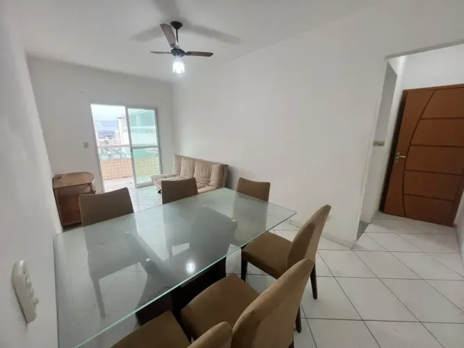 Apto à venda na Guilhermina Conforto, Espaço e Excelente Localização a apenas 450 metros