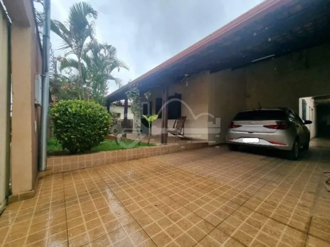 Casa à venda, 4 quartos, 2 vagas, Santa Amélia - Belo Horizonte/MG