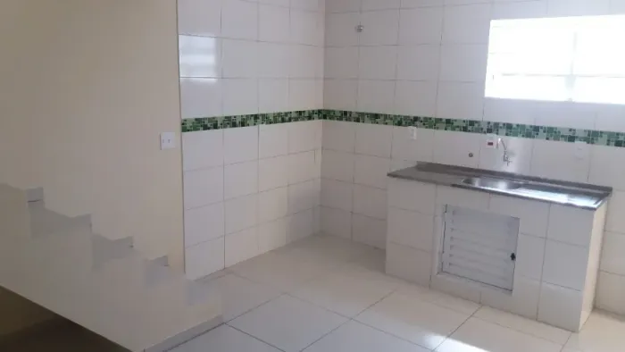 Jardim Lidia ótima casa 2 dormitórios 