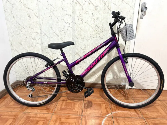 Bicicleta aro 24 com marchas nova