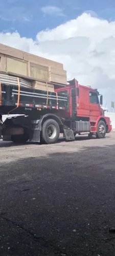 Escania 112H carreta randon ano 2000 porta contêiner