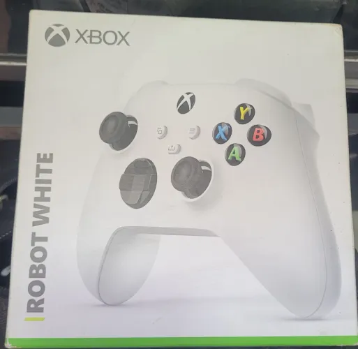 Controle Xbox series S na caixa