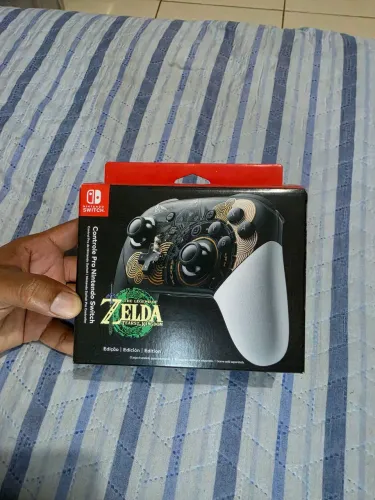 Nintendo Switch PRO Controller Zelda Tears of The Kingdom