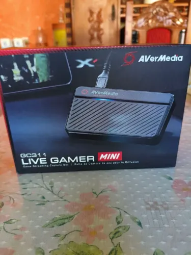 Placa de Captura AVerMedia Live Gamer Mini GC311 - Na Caixa