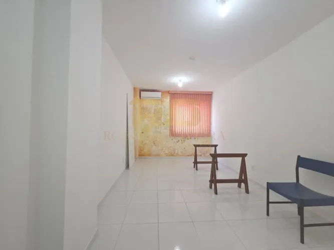 Sala Comercial para Venda em Salvador, Barra, 1 banheiro, 1 vaga