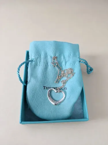 Colar Tiffany Pingente Open Heart 22mm com corrente de 40cm