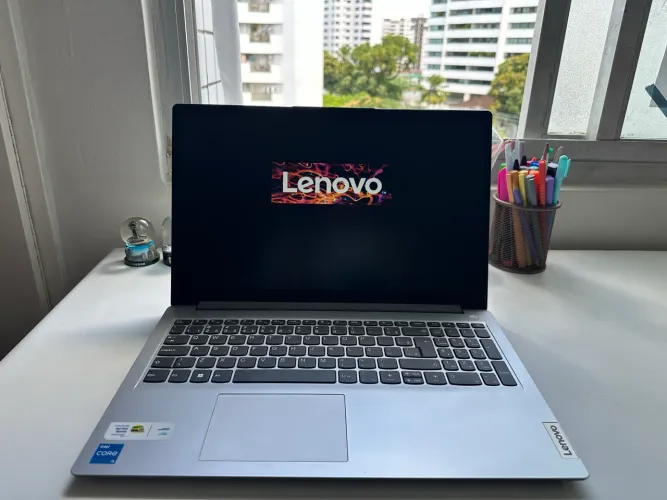 Notebook Lenovo IdeaPad i5 12ª | SSD 512gb | 8GB RAM - Pouquíssimo usado