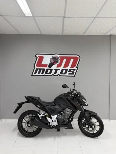 2023 - Honda Cb 300F Twister - Km; 9.739