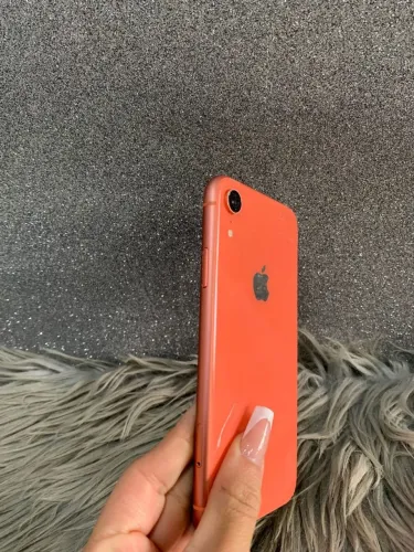 IPHONE XR LARANJA