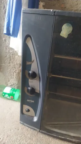Vendo churresquera eletrica a gaz
