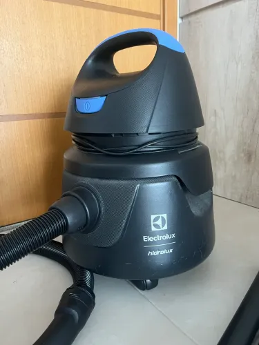 Aspirador de pó Electrolux hidrolux 