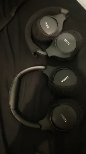 Fone de ouvido Tozo HT2