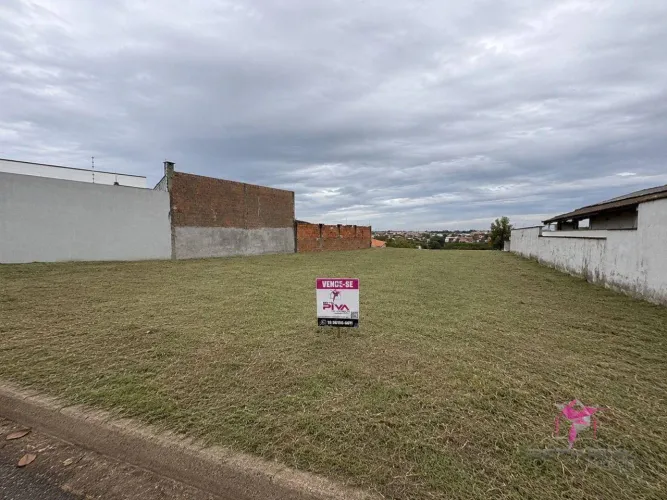 Terreno à venda, 126 m² por R$ 63.000,00 - Vila São Jorge - Leme/SP