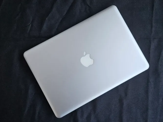 MacBook Pro i5 16GB + SSD 240GB + HD 512GB COMPLETO<br>