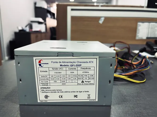 Fonte de Alimentação Chaveada Coletek - GPI-200