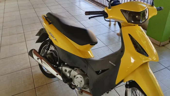 Honda BIZ 125 (SÓ PEDAL) Injeção eletrônica