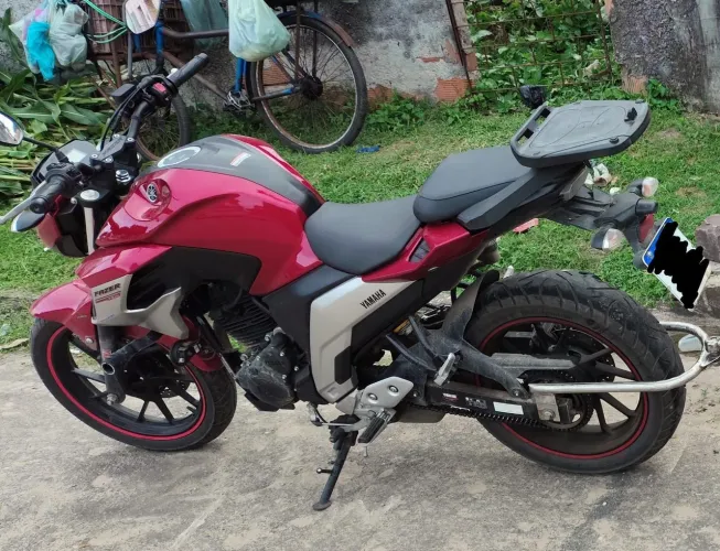 Yamaha Fazer FZ25 2020 | Conservada