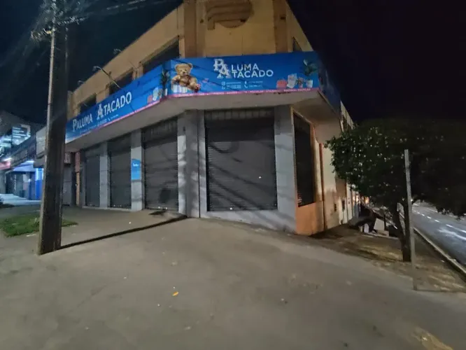 Imóvel para aluguel com 500 metros quadrados em Zona 07 - Maringá - PR