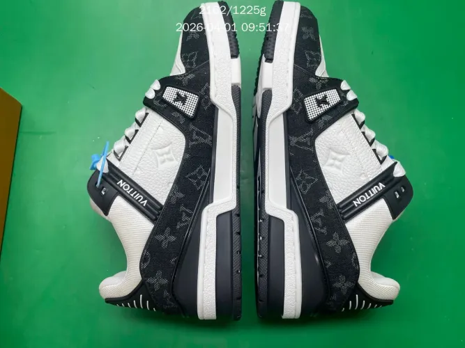Tenis LV Trainer Novo